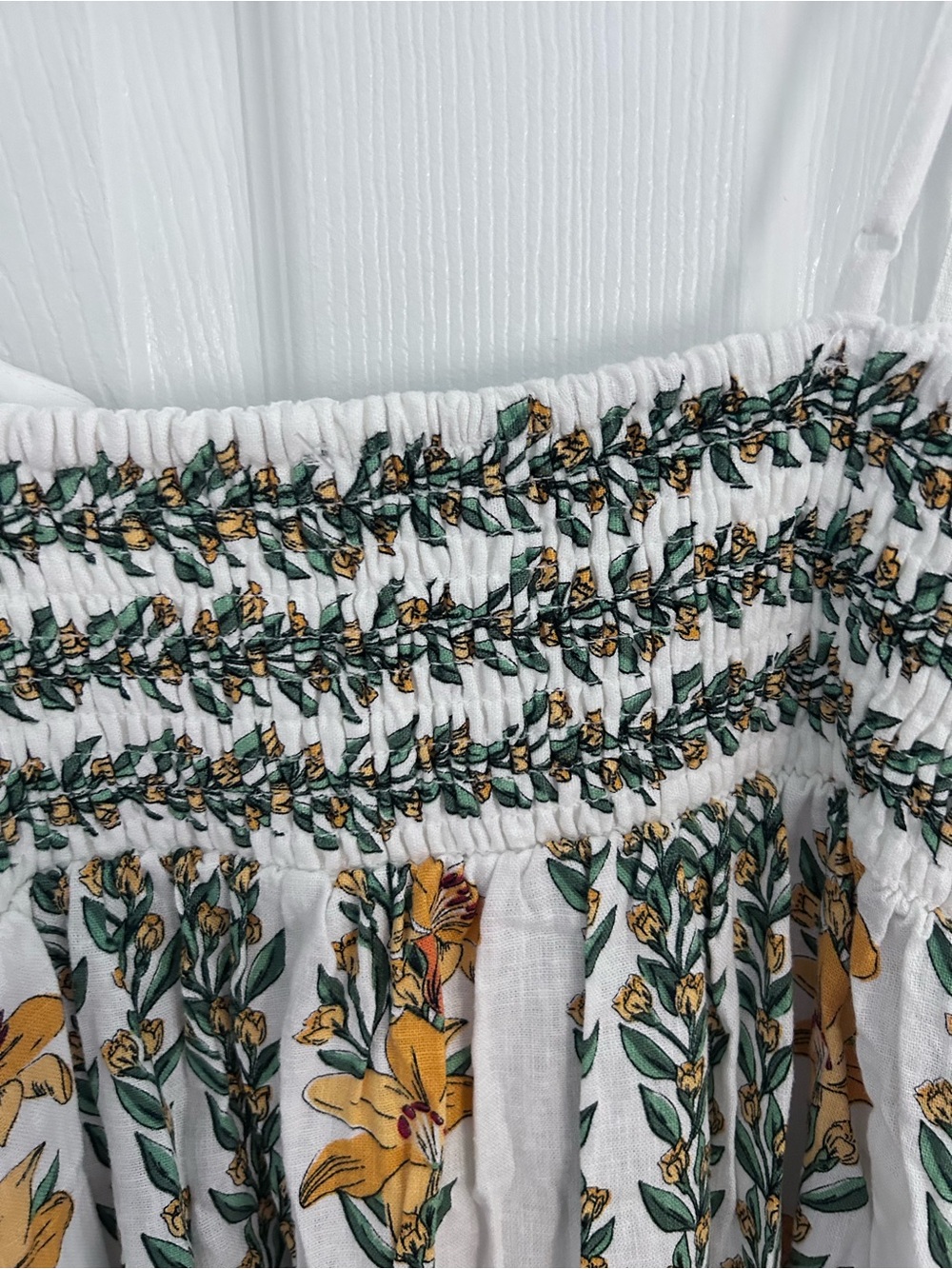 Maison d'Amélie Paris White Smocked Top Floral Dress. Size S - Picture 7 of 10